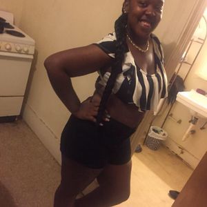 Meet your Posher, Krystal